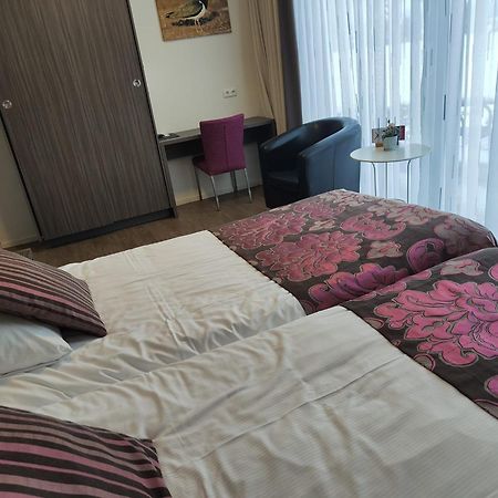 B&B Hotel De Vrije Vogel Elsloo  Dış mekan fotoğraf