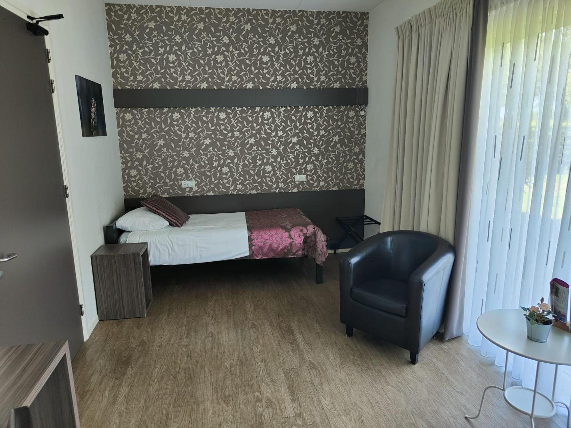 B&B Hotel De Vrije Vogel Elsloo  Dış mekan fotoğraf