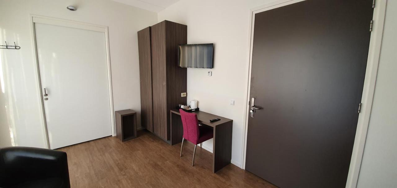 B&B Hotel De Vrije Vogel Elsloo  Dış mekan fotoğraf